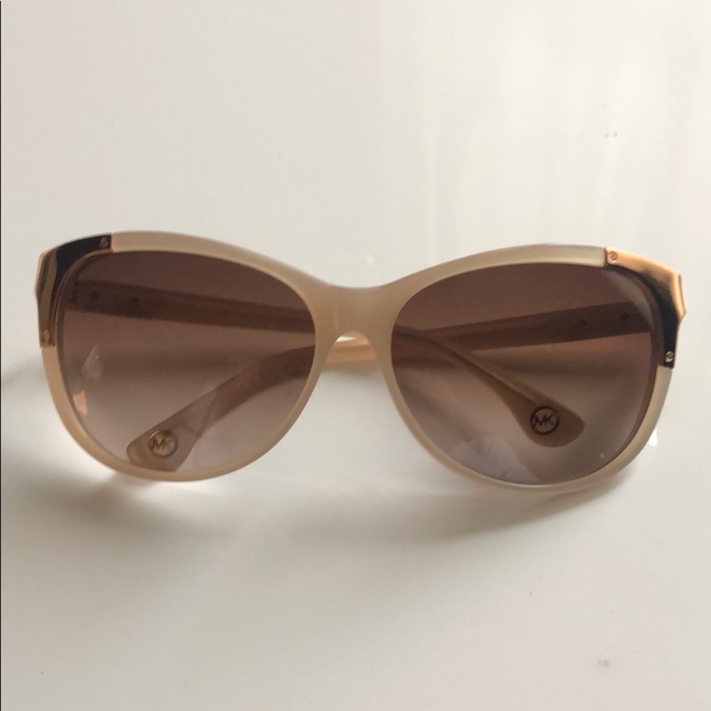 Michael Kor Cat eye Shetland sunglasses